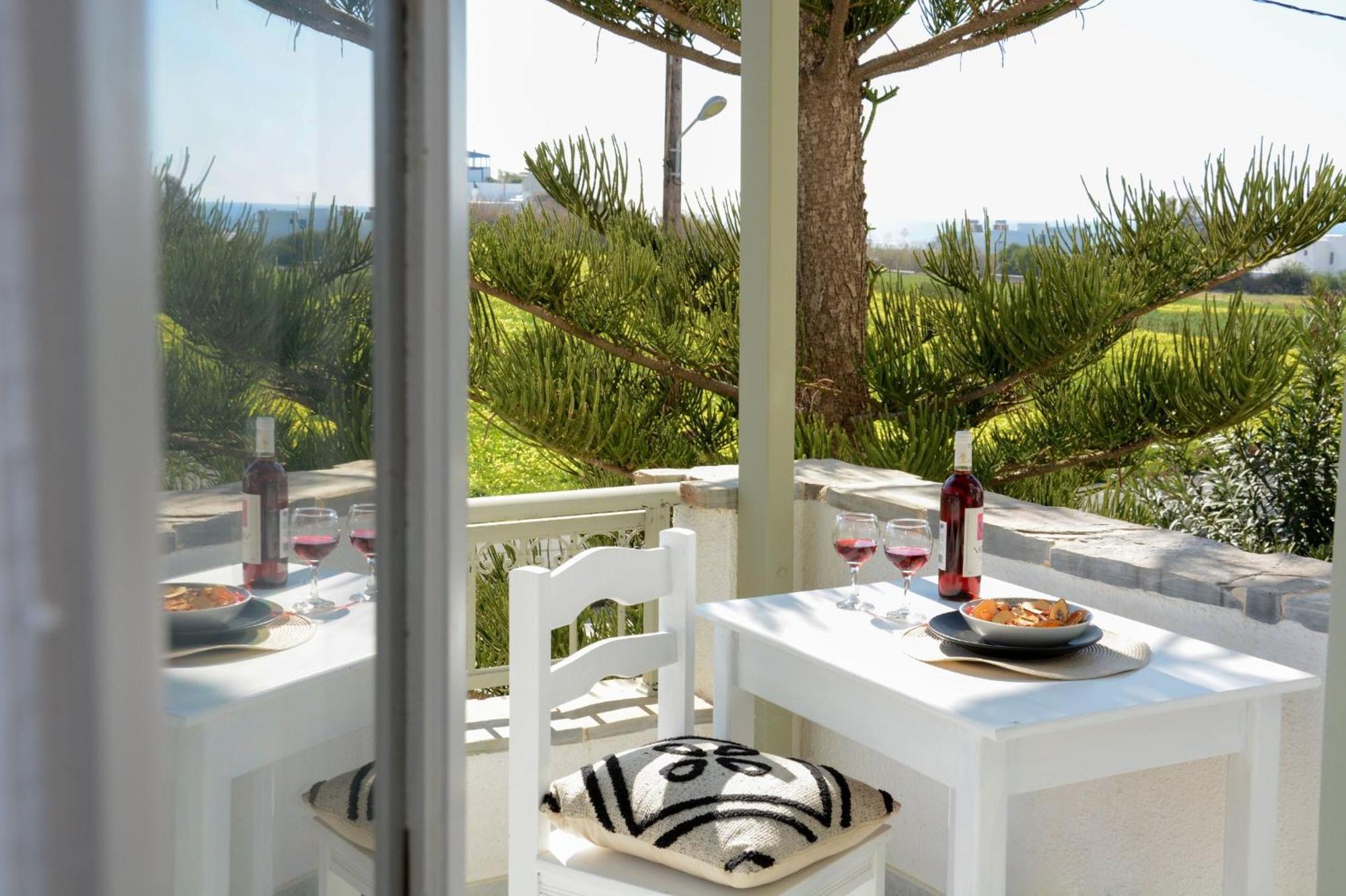 Aegean White Aparts Naxos City